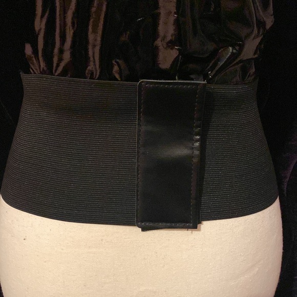 Black and red elastic corset belt with floral embroidery #060 - Picture 6 of 8